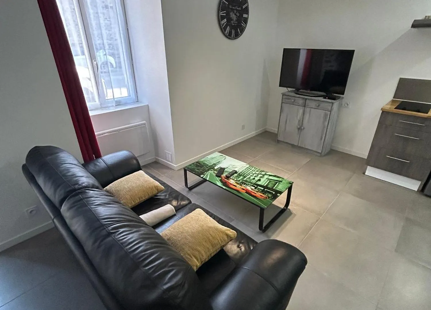 Appartement Entre Saint-Malo, Dinard, Dinan Et Dol Miniac-Morvan 0*,  Fransa