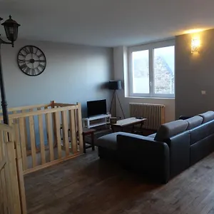 Appartement Grand Paisible Et Confortable, Lannion