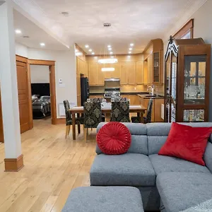 Chic 2br Near Little Italy - 5mins To Metro Montréal